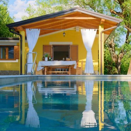 Casa Valla By Rent Istria Buzet Exterior foto